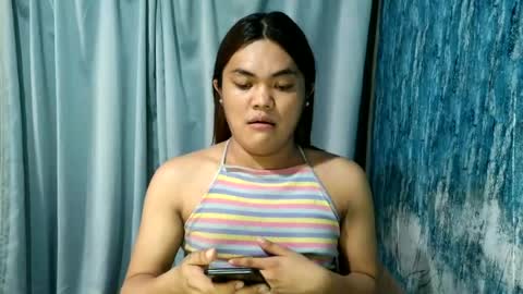 Snapshot of urhottie_bella chatting on 06-29-26, 04:08 urhottie_bella online show from 06-29-26, 04:08