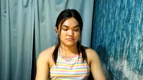 Snapshot of urhottie_bella chatting on 07-07-26, 07:56 urhottie_bella online show from 07-07-26, 07:56