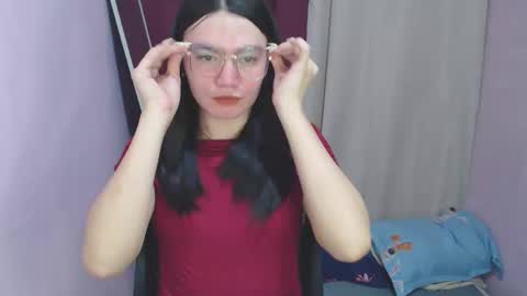 Snapshot of urhottiest_katey chatting on 04-19-26, 06:10 Katey online show from 04-19-26, 06:10