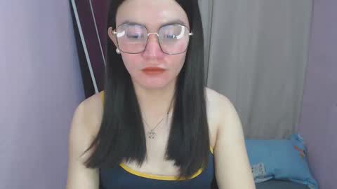 Snapshot of urhottiest_katey chatting on 04-26-26, 06:38 Katey online show from 04-26-26, 06:38