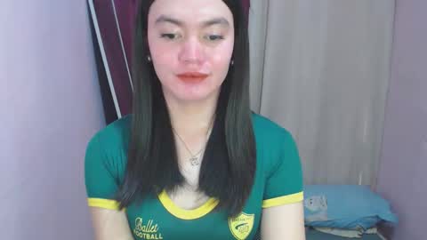 Snapshot of urhottiest_katey chatting on 05-02-26, 06:07 Katey online show from 05-02-26, 06:07