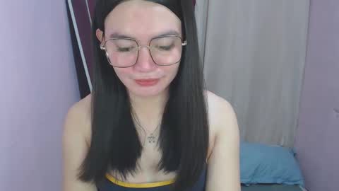 Snapshot of urhottiest_katey chatting on 05-12-26, 06:32 Katey online show from 05-12-26, 06:32