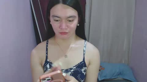 Snapshot of urhottiest_katey chatting on 05-15-26, 05:25 Katey online show from 05-15-26, 05:25