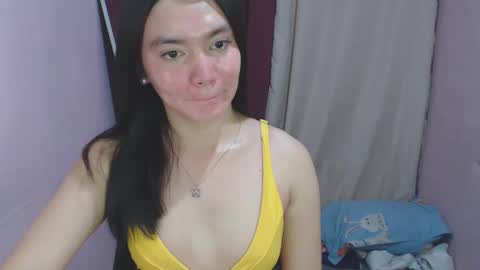 Snapshot of urhottiest_katey chatting on 05-29-26, 01:47 Katey online show from 05-29-26, 01:47