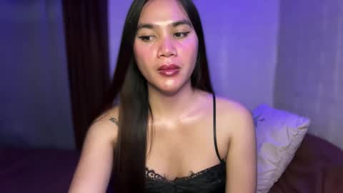 Snapshot of urhottylicious_cum chatting on 04-28-26, 12:32 urhottylicious_cum online show from 04-28-26, 12:32
