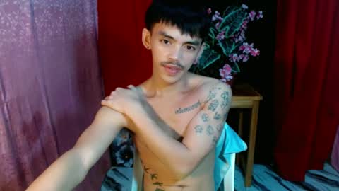 Snapshot of urhunky_boy chatting on 06-23-26, 08:18 urhunky_boy online show from 06-23-26, 08:18