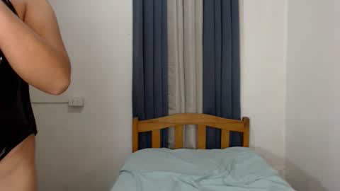 Zoe online show from 12-20-24, 07:22