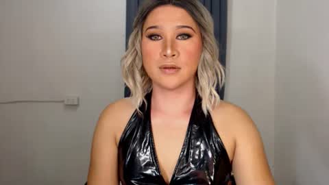 Zoe online show from 12-21-24, 12:42