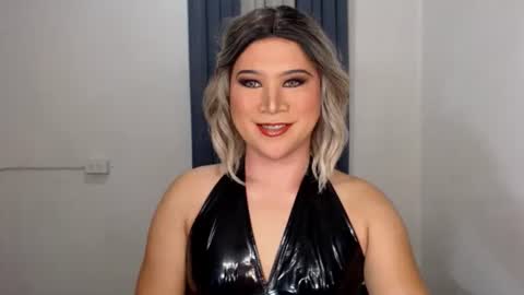 Zoe online show from 12-22-24, 11:41