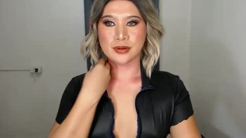 Zoe online show from 01-02-25, 07:01