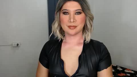 Zoe online show from 01-05-25, 10:19