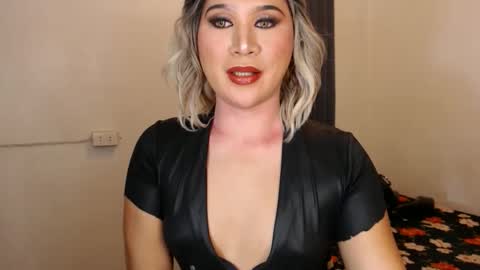 Zoe online show from 01-13-25, 12:41