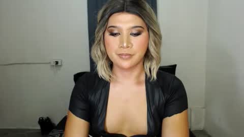 Zoe online show from 02-02-25, 02:56