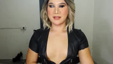 Zoe online show from 02-13-25, 11:28