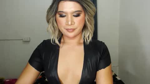 Zoe online show from 02-20-25, 02:57