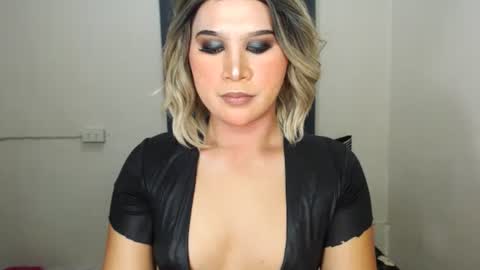 Zoe online show from 02-28-25, 10:50