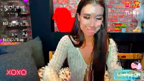 Snapshot of urjoyy chatting on 09-14-25, 01:54 Alice online show from 09-14-25, 01:54