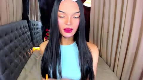 Snapshot of urladyprincessmassivecock chatting on 01-10-25, 11:54 jhaii online show from 01-10-25, 11:54