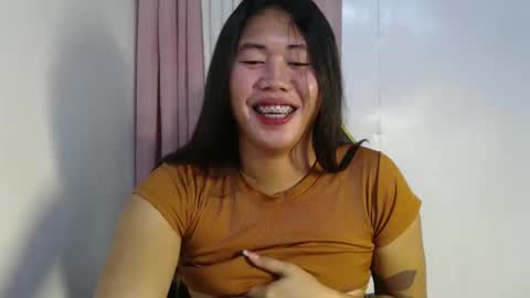 Sofie online show from 10-25-25, 07:08