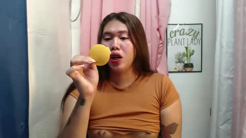 Sofie online show from 01-17-26, 06:44