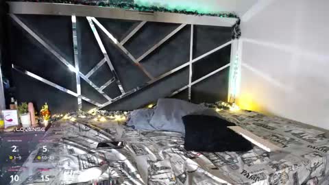 Love online show from 12-24-24, 06:28