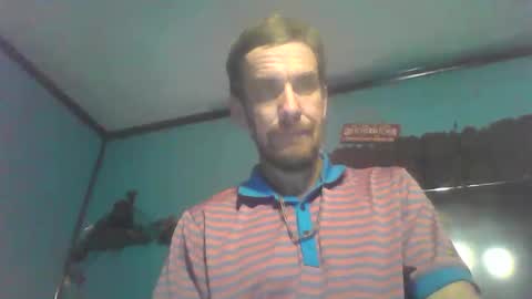 urls2025 online show from 04-06-26, 02:09