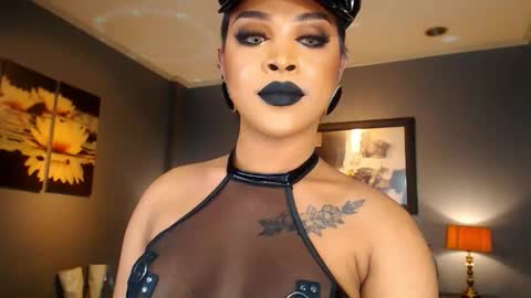 UrMajestyTyra online show from 03-06-26, 01:02