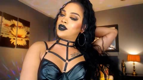 UrMajestyTyra online show from 03-28-26, 01:16