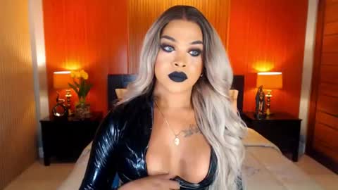 Snapshot of urmajestytyra chatting on 06-19-26, 12:26 UrMajestyTyra online show from 06-19-26, 12:26