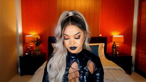 Snapshot of urmajestytyra chatting on 06-20-26, 01:52 UrMajestyTyra online show from 06-20-26, 01:52