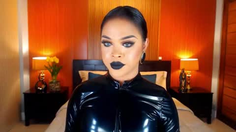 Snapshot of urmajestytyra chatting on 06-24-26, 01:26 UrMajestyTyra online show from 06-24-26, 01:26
