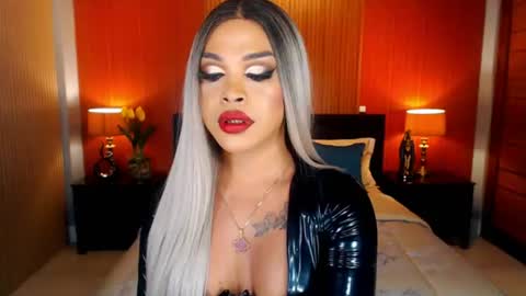 Snapshot of urmajestytyra chatting on 07-17-26, 12:50 UrMajestyTyra online show from 07-17-26, 12:50