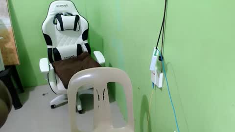 urmystical_sofie online show from 11-17-25, 02:06