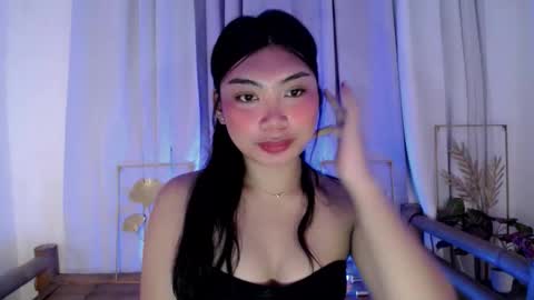 urpinay_sandra69 online show from 05-11-26, 06:49
