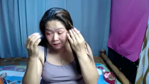 Snapshot of urpinay_singlemother chatting on 06-01-26, 08:27 urpinay_singlemother online show from 06-01-26, 08:27