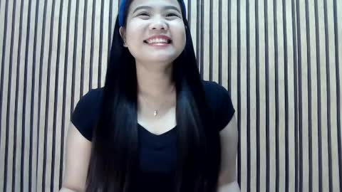 Snapshot of urpinaycutie chatting on 03-03-25, 02:59 urpinaycutie online show from 03-03-25, 02:59