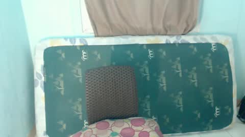 mica online show from 12-09-24, 12:08