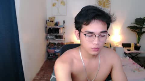 urpinoy_cummer online show from 11-02-25, 12:29