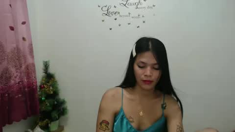 hi im kim online show from 12-04-24, 01:53