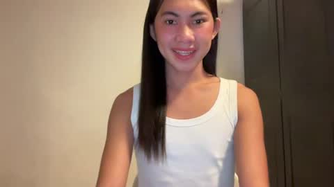 Snapshot of urpretty_mistake chatting on 07-27-26, 10:11 urpretty_mistake online show from 07-27-26, 10:11