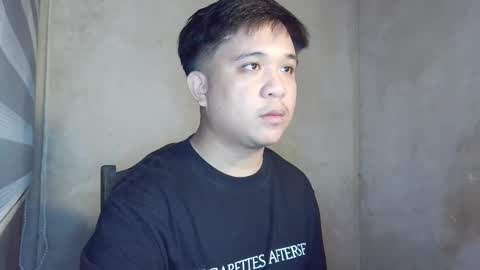 Snapshot of urscott_asiandestroyer chatting on 02-10-26, 06:23 Miguel online show from 02-10-26, 06:23