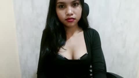 Snapshot of ursexyfantasy19 chatting on 07-13-26, 05:54 ursexyfantasy19 online show from 07-13-26, 05:54