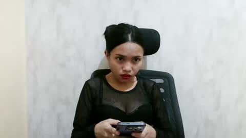 Snapshot of ursexyfantasy19 chatting on 07-31-26, 02:22 ursexyfantasy19 online show from 07-31-26, 02:22