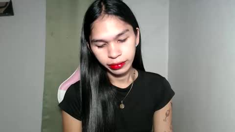 ursweet_zeviixx online show from 11-20-25, 10:26