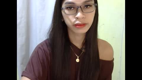 ursweet_zeviixx online show from 11-24-25, 07:02