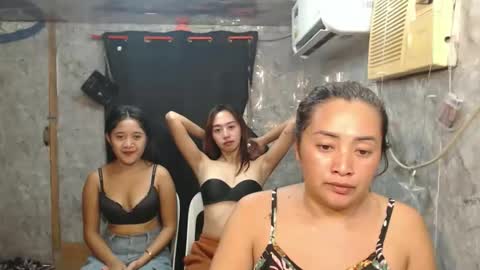ursweetpinky online show from 05-26-26, 12:17