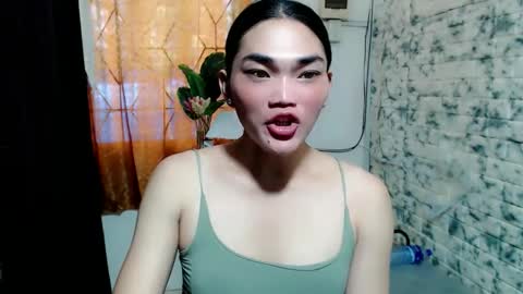 Sofia online show from 01-16-26, 02:37