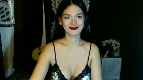 Snapshot of urthai_hotfilipinax chatting on 12-05-24, 11:51 angel online show from 12-05-24, 11:51