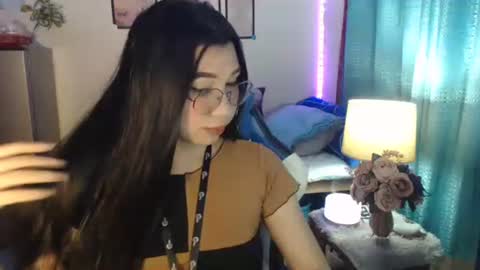 Snapshot of urwetasianprincessxx chatting on 12-04-24, 10:24 Ashley Kate Mateo Gray online show from 12-04-24, 10:24