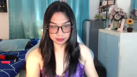Ashley Kate Mateo Gray online show from 06-10-26, 06:45